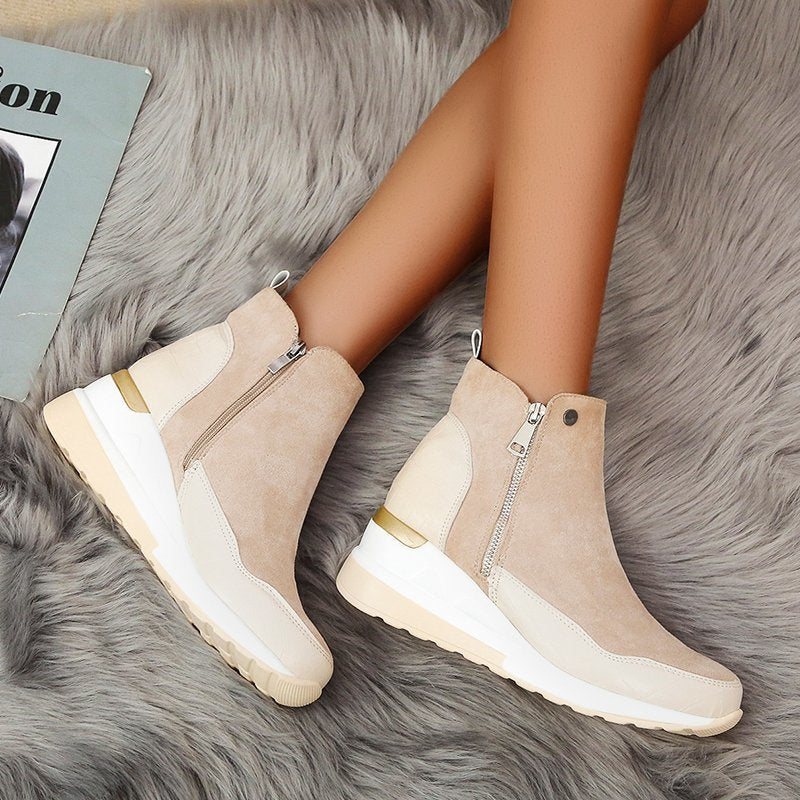 Botas Martin para mujer con tacón de cuña y cremallera lateral en color liso