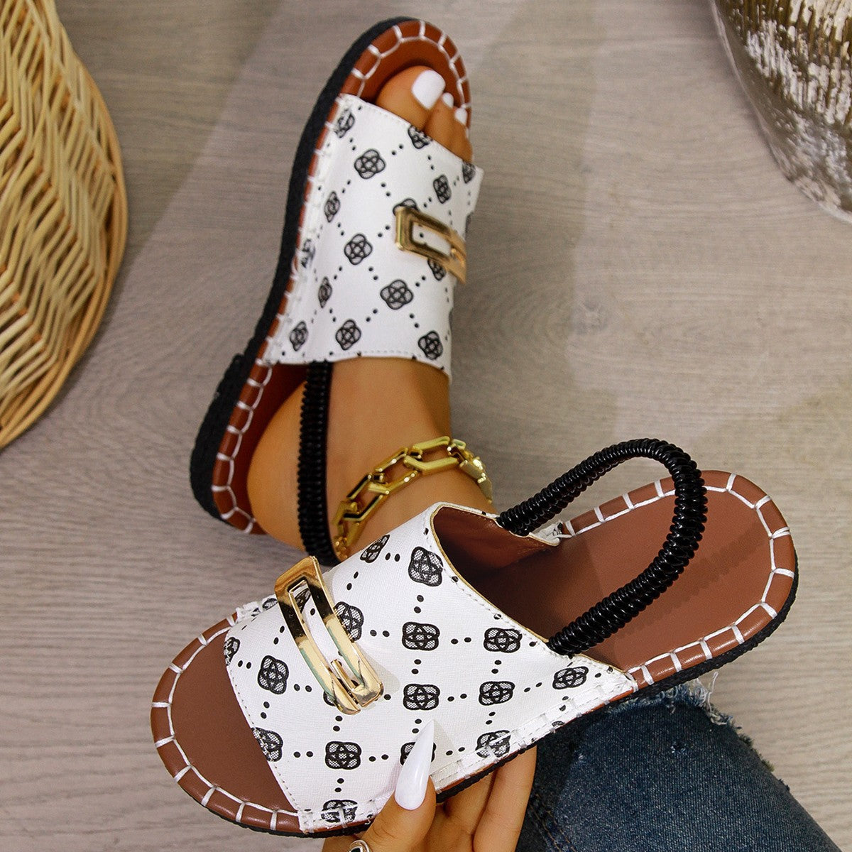 🔥50% de descuento por tiempo limitado - Sandalias ortopédicas de verano - Diseño ergonómico✅ Haz tu caminar más cómodo