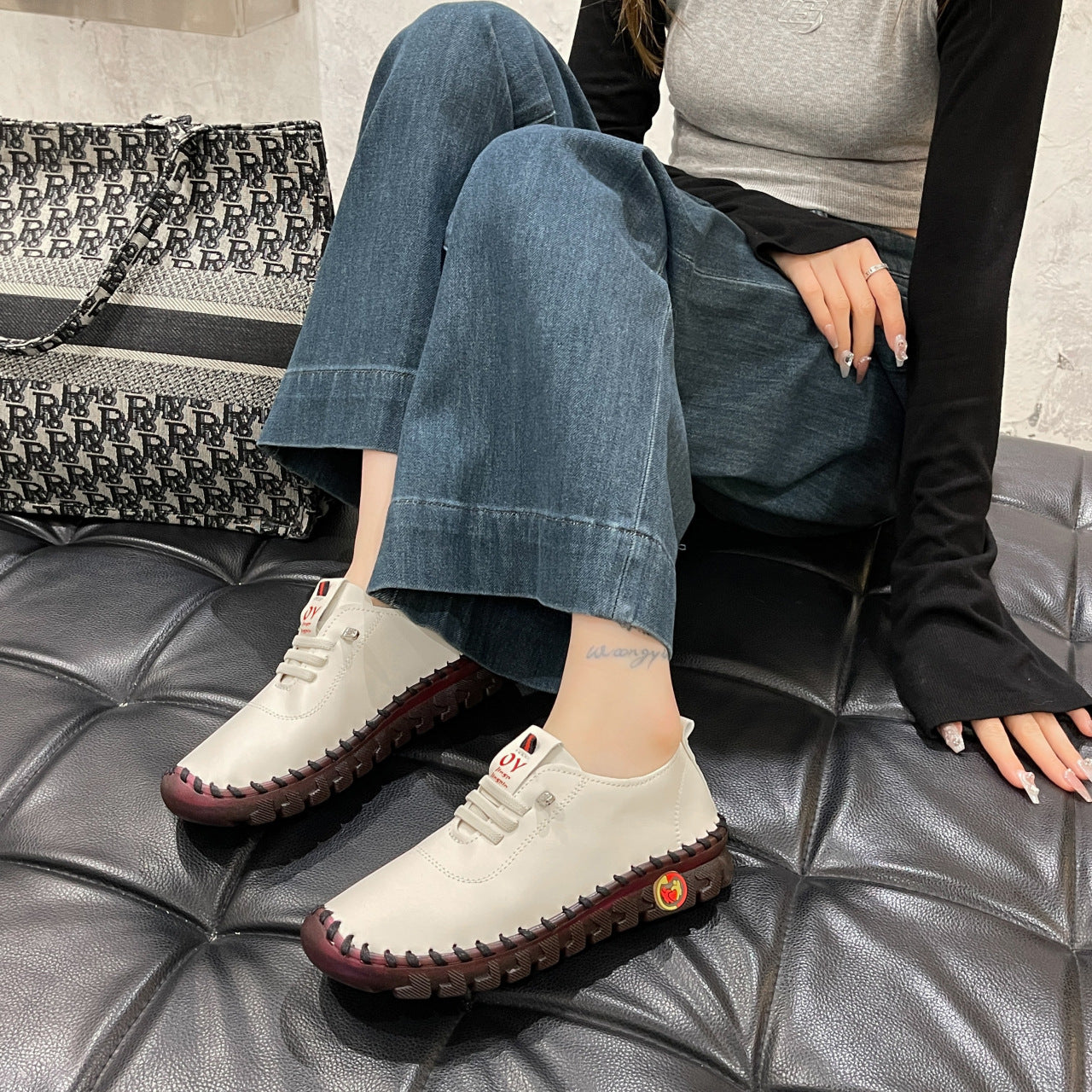 (🔥50% de descuento hoy - ¡no te lo pierdas!) - Zapatos ortopédicos de cuero para mujer suaves y cómodos - Diseño ergonómico y artesanal (soporte de arco - alivio del dolor de pies)