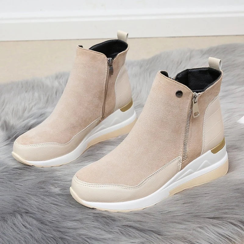 Botas Martin para mujer con tacón de cuña y cremallera lateral en color liso