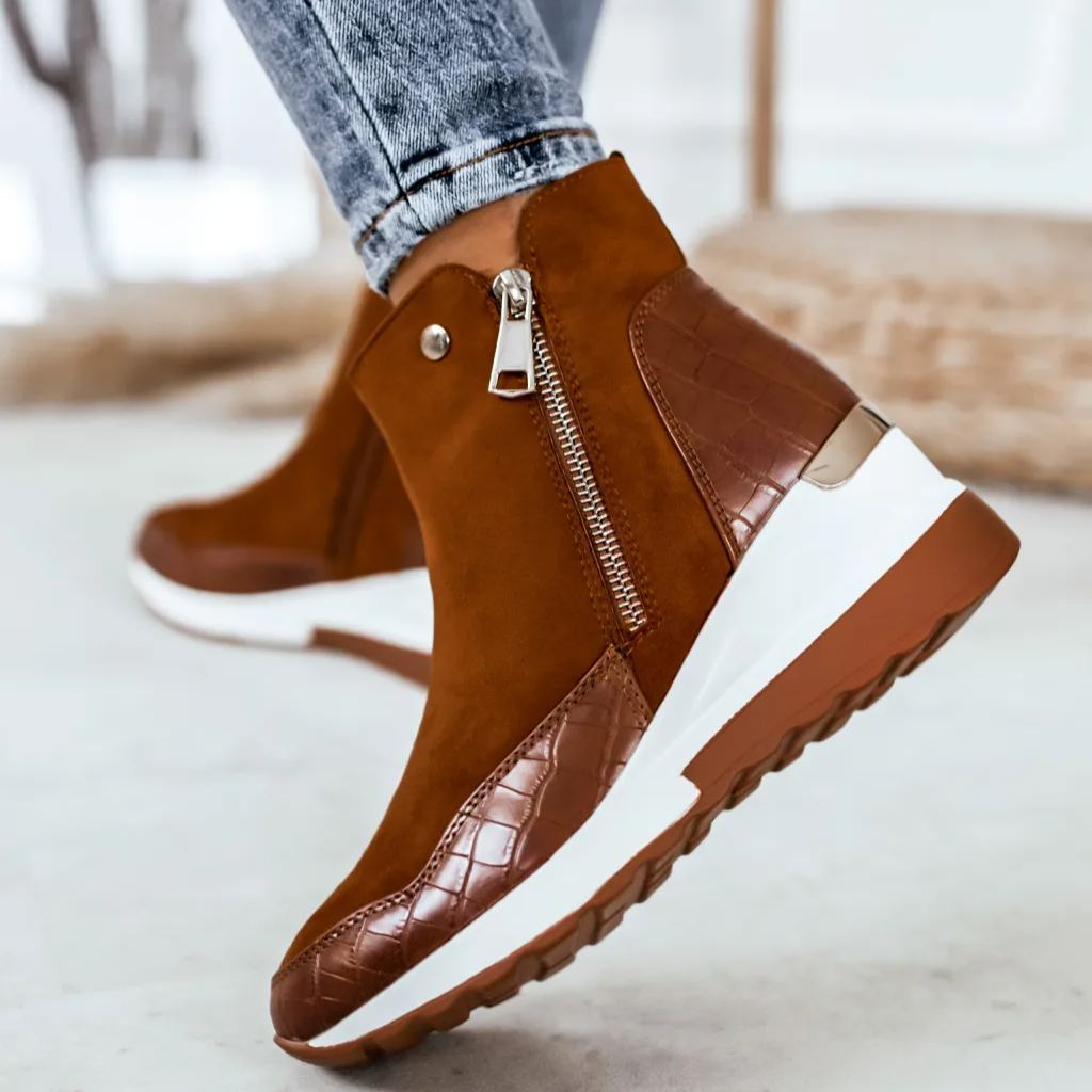 Botas Martin para mujer con tacón de cuña y cremallera lateral en color liso
