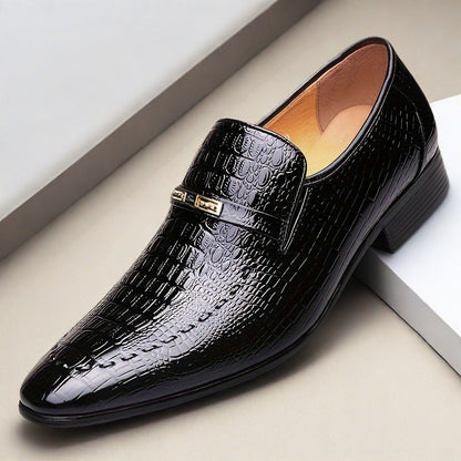 Nuevos zapatos de piel de cocodrilo para hombre, estilo británico, zapatos de negocios coreanos.
