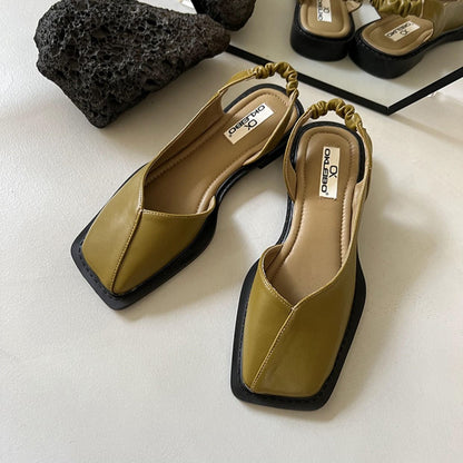 Sandalias de punta cerrada para mujer elegantes y con estilo.
